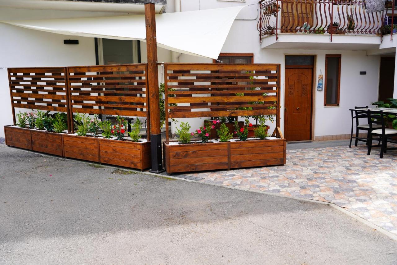 Familiainn Rooms & Apartments Pompeia Exterior foto